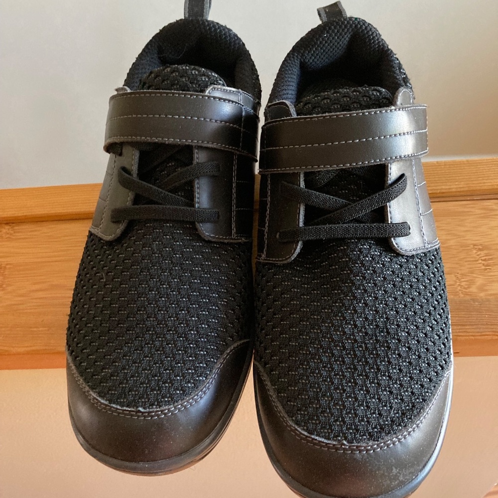 ORTHO FEET HOOK AND LOOP VELCRO STRETCHABLE BLACK SNEAKER NARINE 8 839